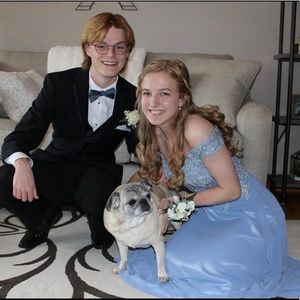 Meet your Posher, Emma